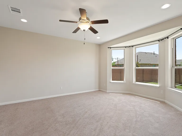 2428 Granite Hill Dr — Photo 49