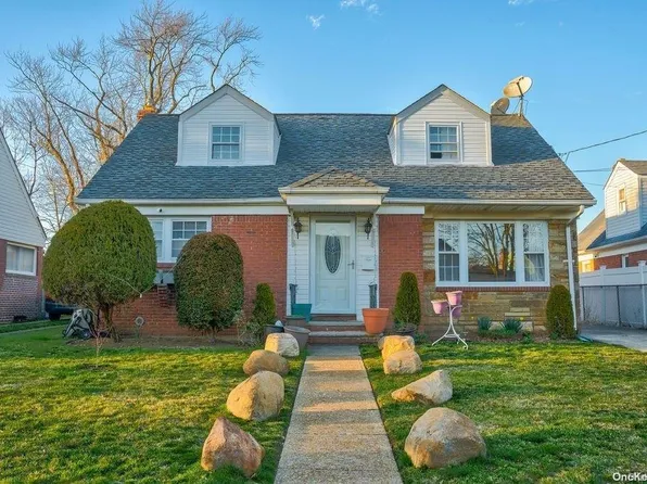 67 Lawson Street, Hempstead, NY 11550