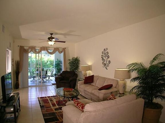 4th image of 2360 Hidden Lake Ct APT 1