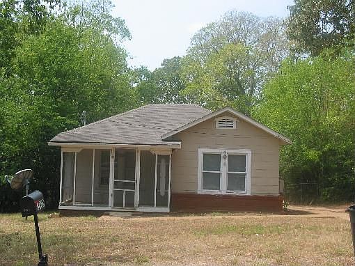 1st image of 1323 S Magnolia St
