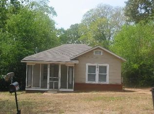 1323 S Magnolia St, Palestine, TX 75801