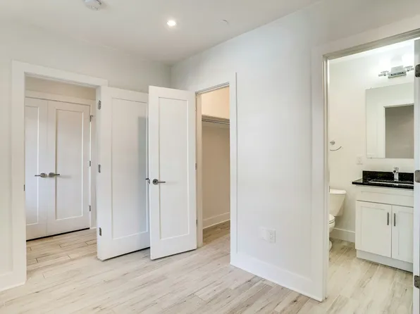 727 Quebec Pl NW, Washington, DC