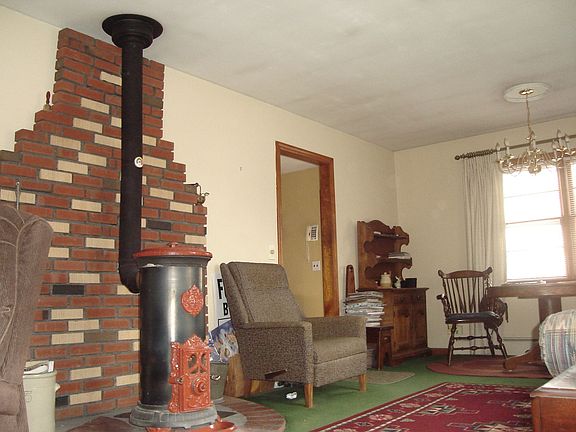 living room w/wood/coal stove