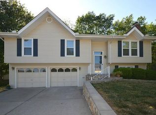 8608 NW Crawford Ave, Kansas City, MO 64153
