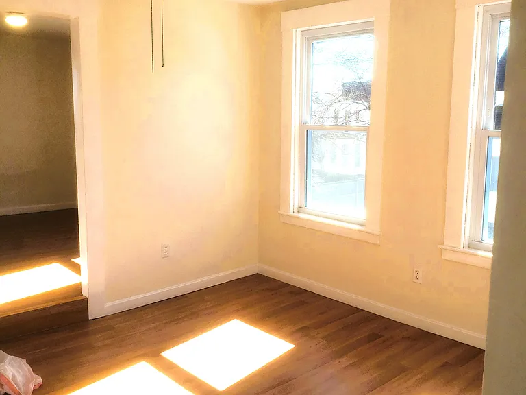 26 Arlington St #2 — Photo 11