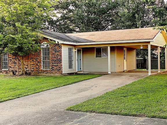 3rd image of 6312 Martinwest Dr