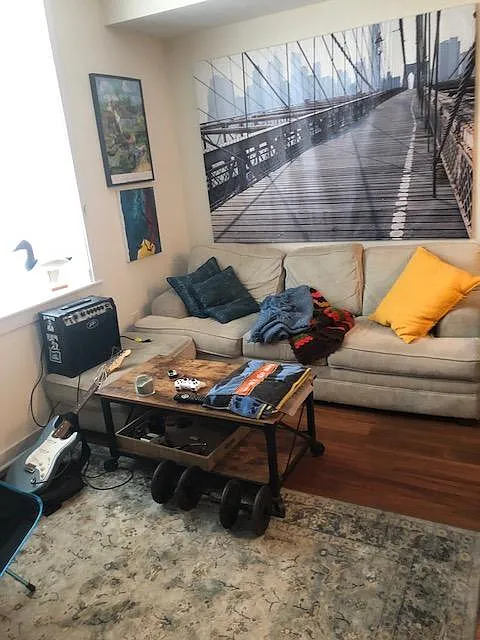 1 bed, 650 sqft, $1,600 — Photo 3