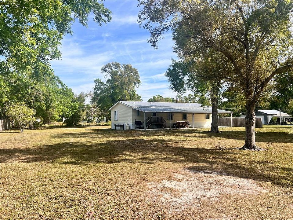 1st image of 1760 SE Apple Dr