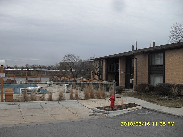 1st image of 6119 Knoll Wood Ct APT 104