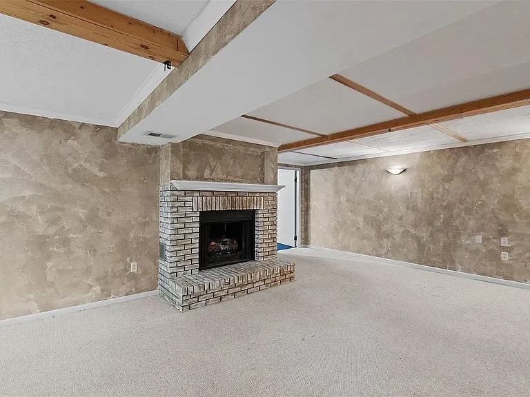 11481 Burgess Ave — Photo 20