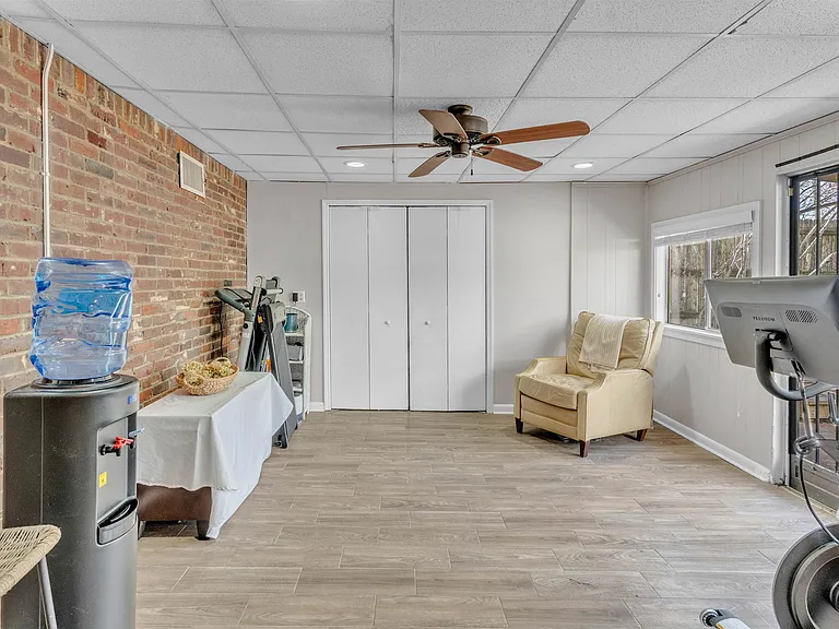 1383 S White Station Rd — Photo 14