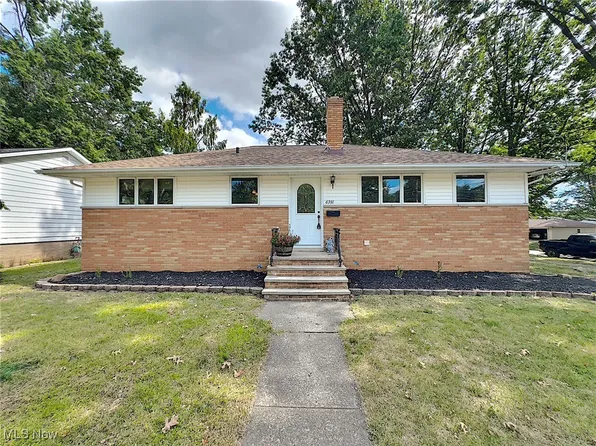 6391 Mariana Dr, Parma Heights, OH 44130
