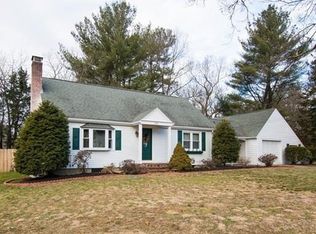 136 Oak St, Uxbridge, MA 01569