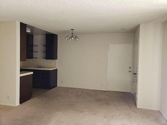 3rd image of 1512 S Centinela Ave #1