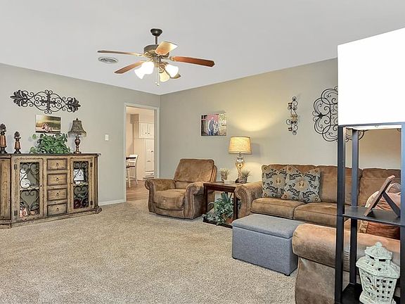 5th image of 309 Texoma Dr