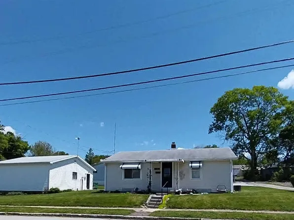 312 N 9th St, New Castle, IN 47362