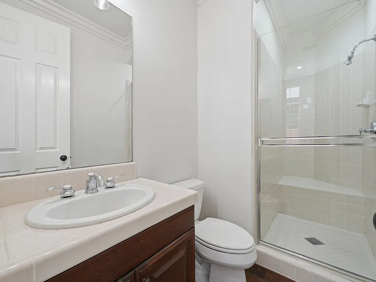 5571 Ocean Terrace Dr — Photo 21