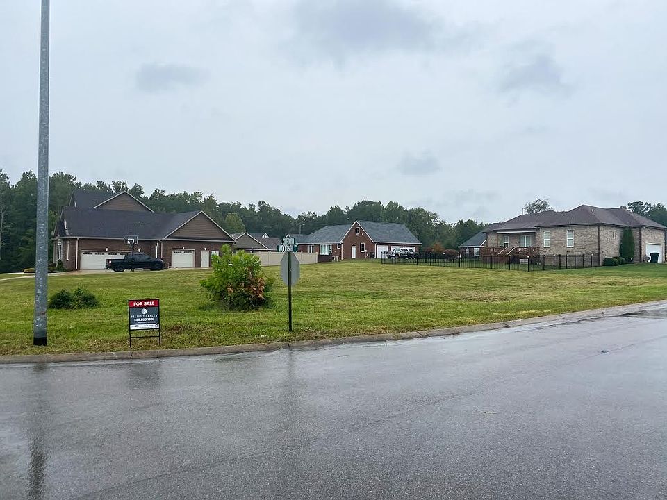 1st image of 110 Creekwood Ln