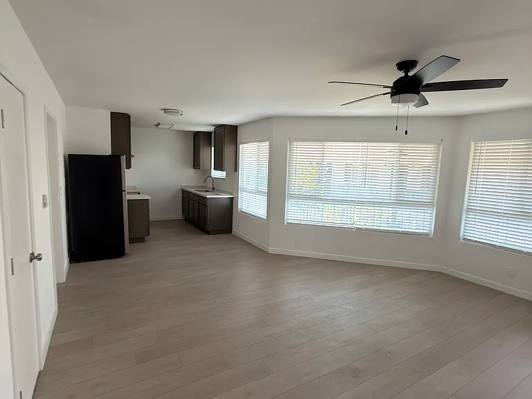 7119 Mountain View Ave #J — Photo 11