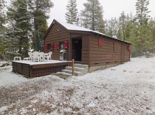 18144 Cabbage Ln, Arnold, CA 95223
