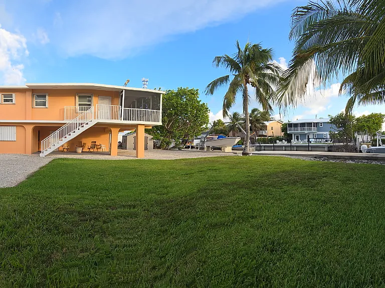 126 Gulfview Dr — Photo 23