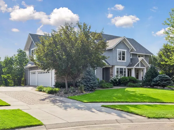3300 Crestmoor Bay, Woodbury, MN 55125