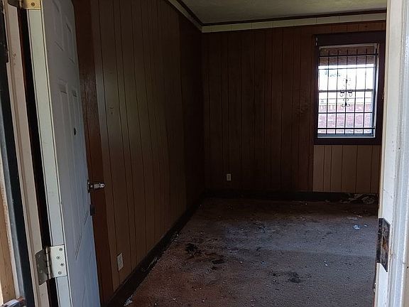 2nd image of 1520 Nashville Ave