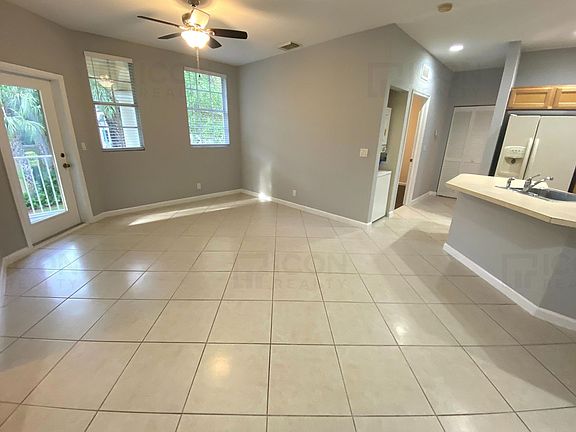 4th image of 4545 Highgate Dr Unit A
