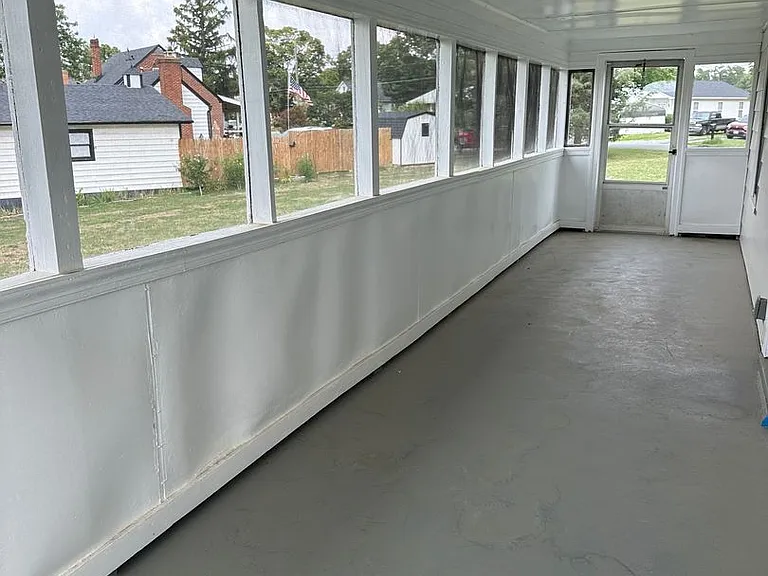 155 Royal Ave — Photo 12