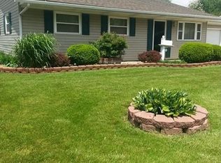 59 Sunburst Dr, Fairborn, OH 45324