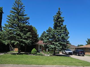 37635 Maas Dr, Sterling Heights, MI 48312