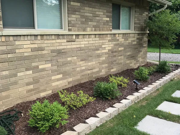 13763 Elwell Rd, Van Buren Township, MI 48111