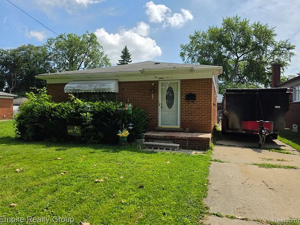 1st image of 3965 Hipp St