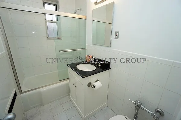 Sold by Universal Realty Group | media 23