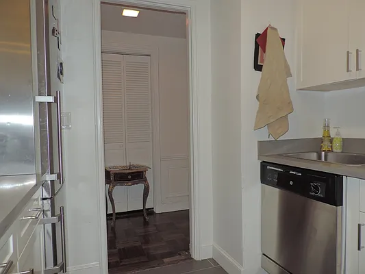 Rented by essential NEW YORK Real Estate | media 45