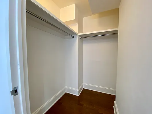 Rented by Keller Williams NYC | media 24