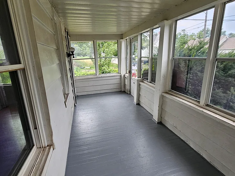 257 Wasaon St — Photo 4
