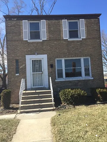 15242 Winchester Ave photo 1