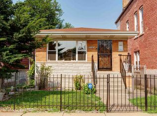 10010 S Indiana Ave, Chicago, IL 60628