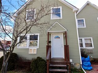 14 Ann St #5, Stamford, CT 06902