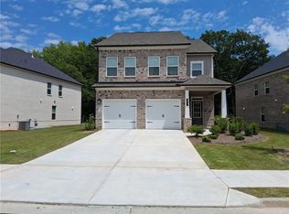 84 Green Love Ln, Grayson, GA 30017