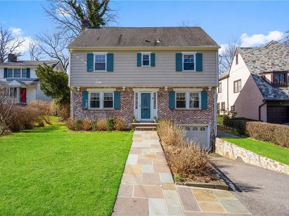 68 Maywood Road, New Rochelle, NY 10804