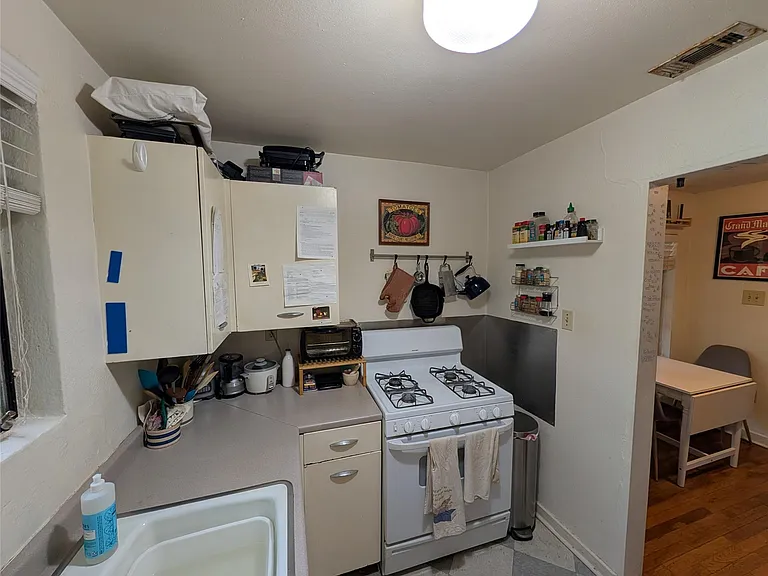 1302 Kirkwood Rd #B — Photo 5