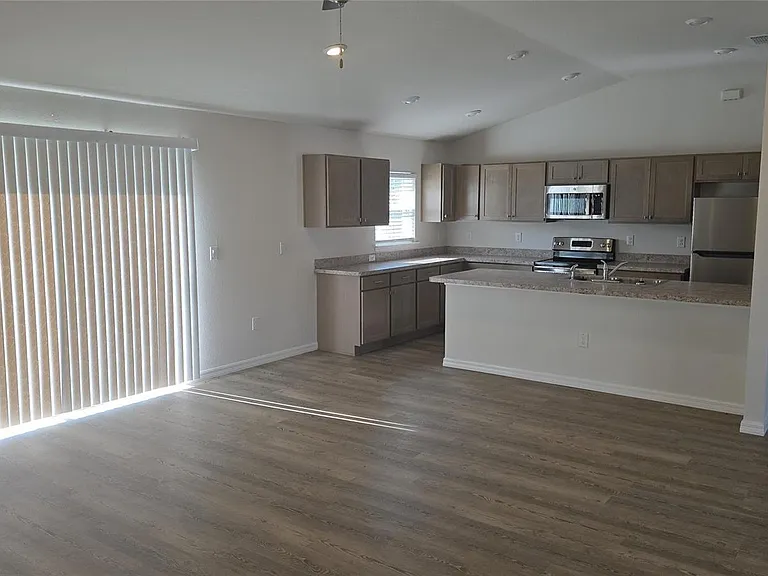 8398 SW 138th Pl — Photo 14