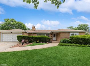 501 S Elmhurst Rd, Mount Prospect, IL 60056