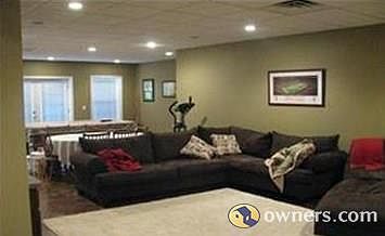 Theater/PoolTable/Bonus Room