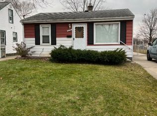 6038 Bailey St, Taylor, MI 48180