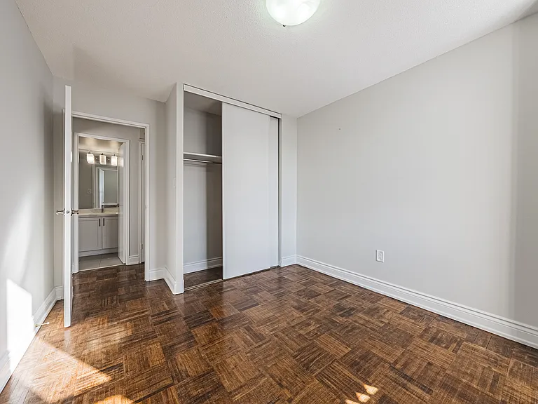 2220 Marine Dr — Photo 54
