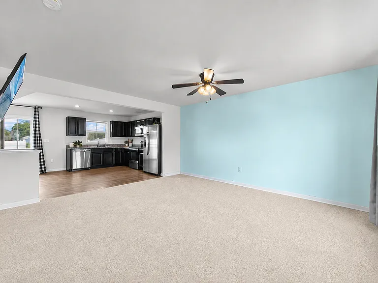 29048 Saint Thomas Blvd — Photo 6