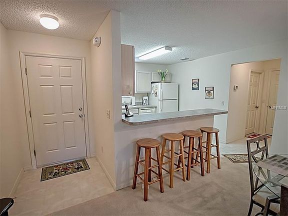 4th image of 2293 Lamar Ln